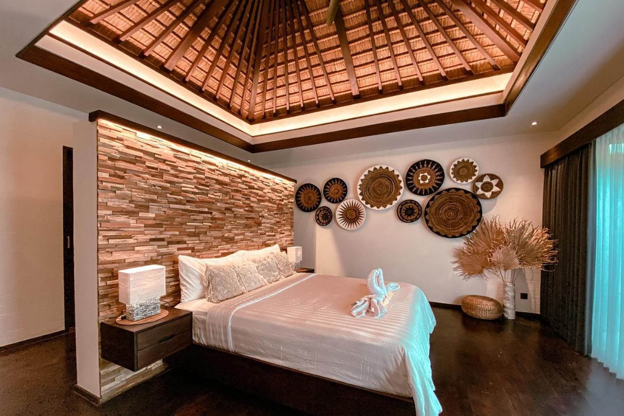 Sunset Palms Beach Villa Jimbaran Extérieur photo