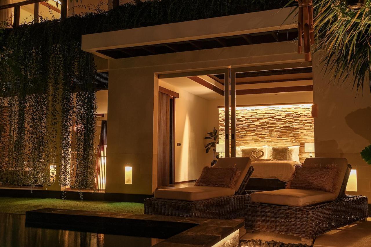 Sunset Palms Beach Villa Jimbaran Extérieur photo