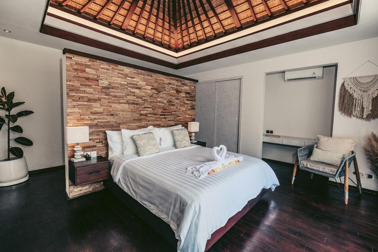 Sunset Palms Beach Villa Jimbaran Extérieur photo